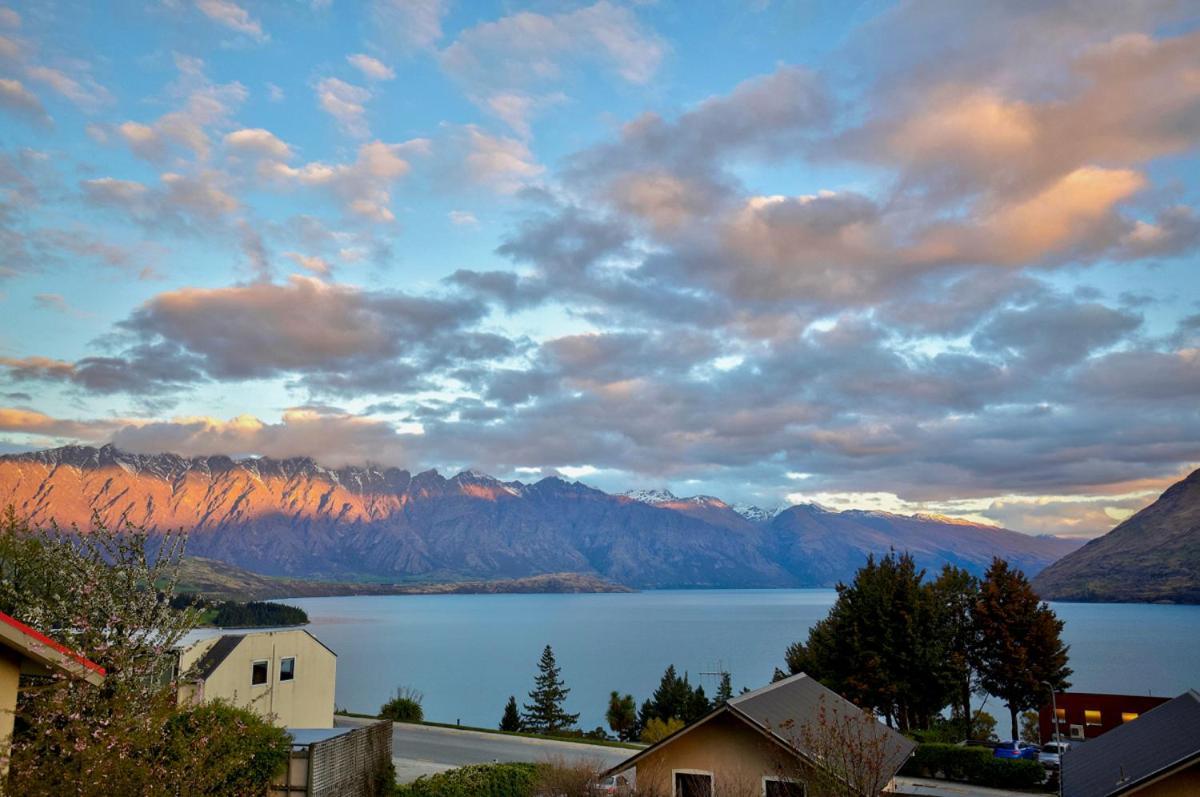 Villa The Twins Queenstown Exterior foto